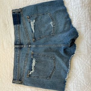 Abercrombie jean shorts ‘mom short mid ride’